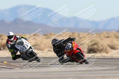 media/Dec-07-2025-CVMA (Sun) [[3e7d2de5dc]]/Race 9-Formula UL Shootout/